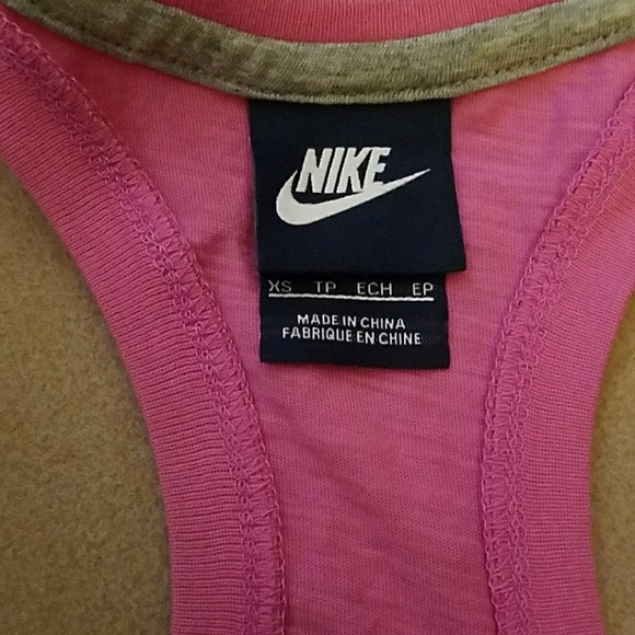 Nike pink workout  top - Picture 4 of 5